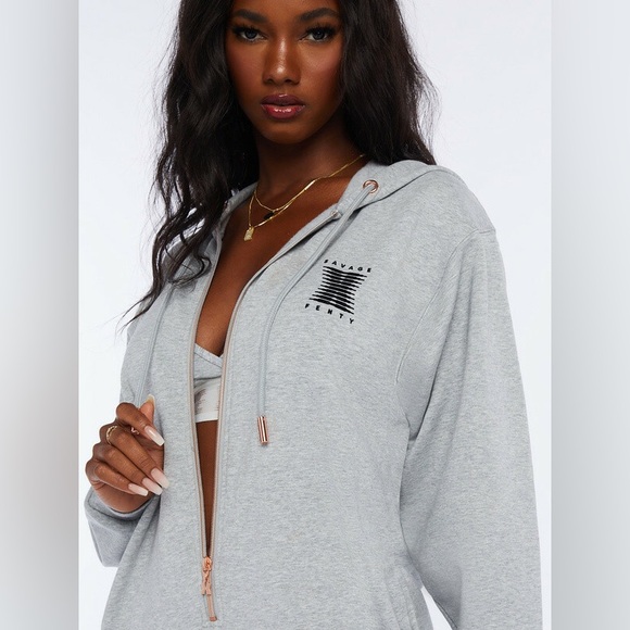NWT Forever Fenty Savage X Hooded Jumpsuit Heather Grey Size Small - Picture 3 of 12